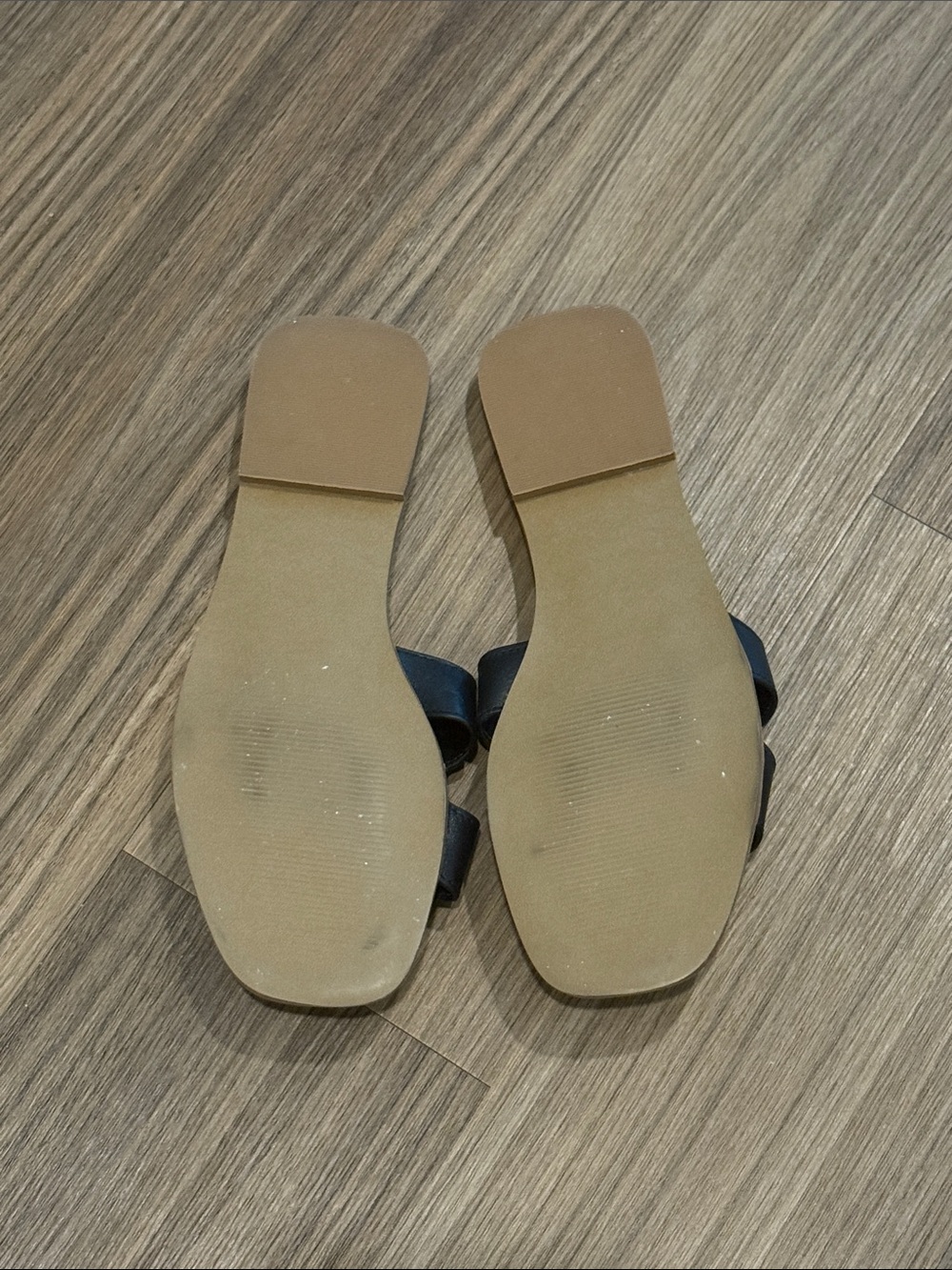 Steve Madden Black Leather Slide Sandals for Women - Picture 3 of 3